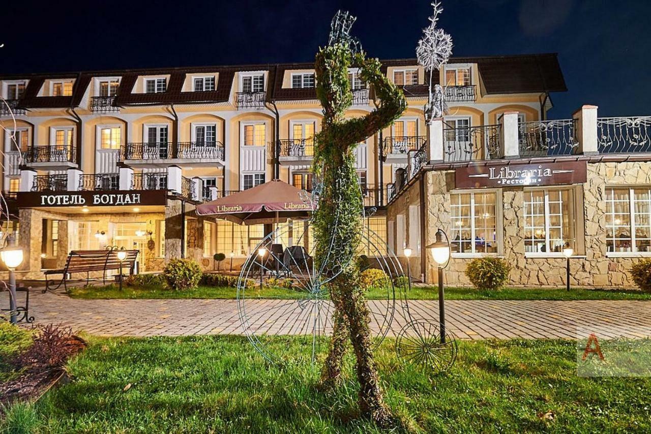 Hotel Bogdan Morshyn Exterior photo